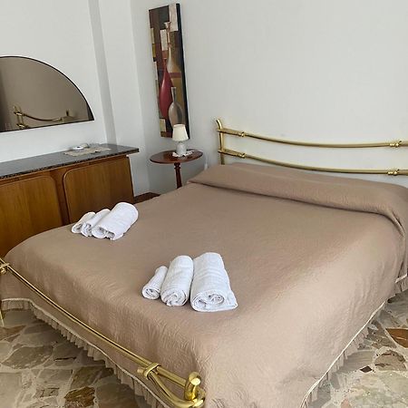 Apartamento Dolce Sicily A 2Km Dal Centro Palermo Exterior foto